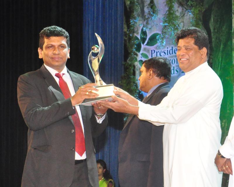 INSEE Ecocycle wins the Silver Award at the Presidential Environment Awards 2018