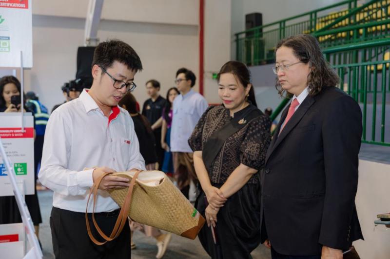 INSEE SUPPORTS ACTIVITIES COMMEMORATING THE 50TH ANNIVERSARY OF VIETNAM - THAILAND DIPLOMATIC RELATIONS